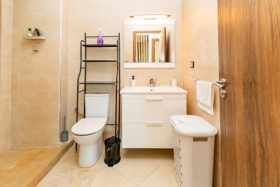 Modern apartment with Wi-Fi & parking Apartment in Tangier