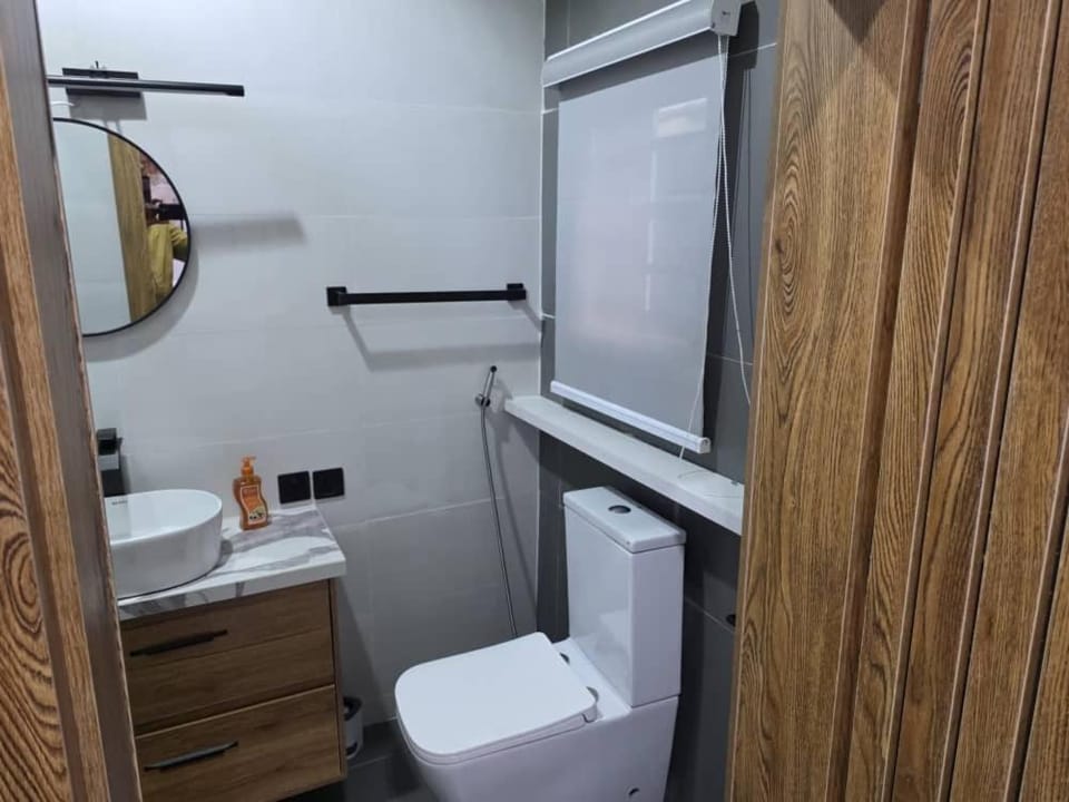 Ave service apartment, house 58 Apartment in Lagos