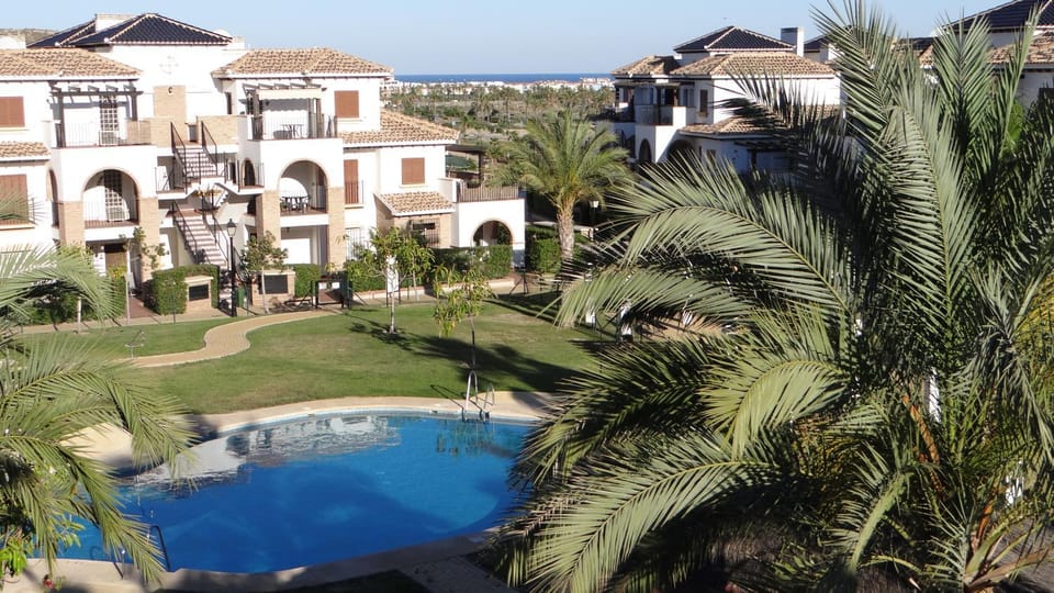 Pool view, Sea view
