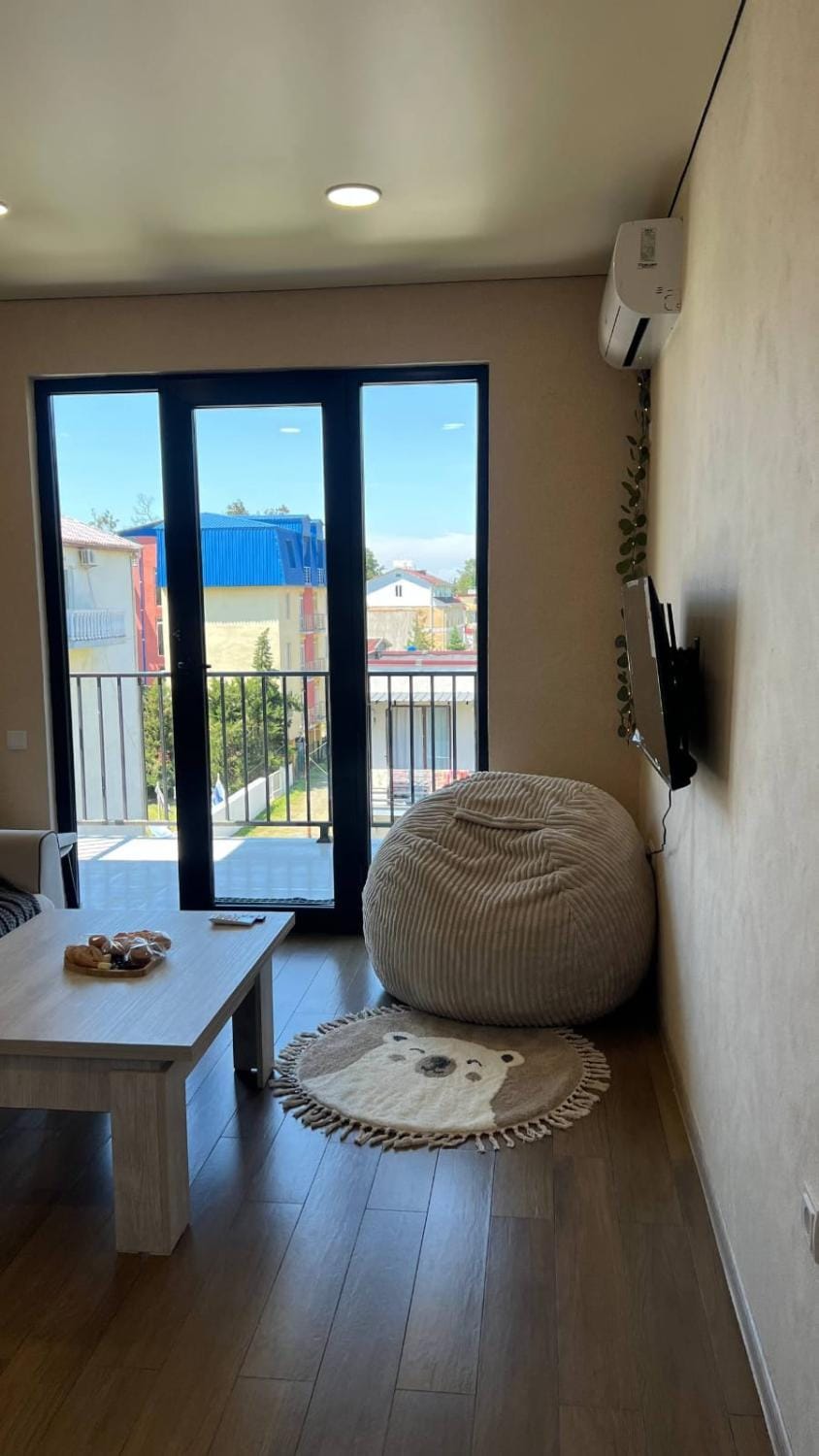 Family Villa with Swimming Pool in Ureki Apartment in Georgia
