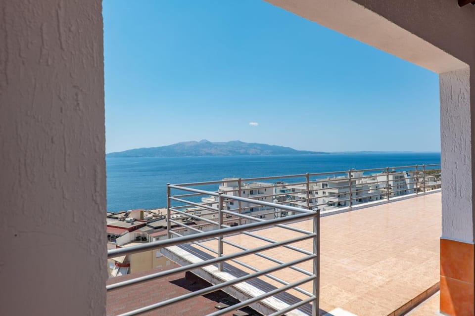 12th-Floor Panoramic Sea View Apartment in Sarandë