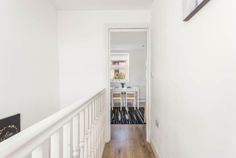 Central Greenwich Modern 2 Bedroom Apartment Apartment in London Borough of Lewisham