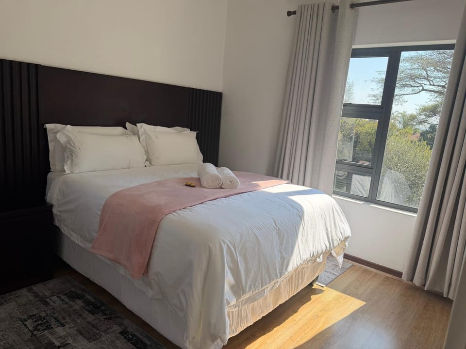 Heavenly Luxury Retreat at Fourways Apartment in Sandton