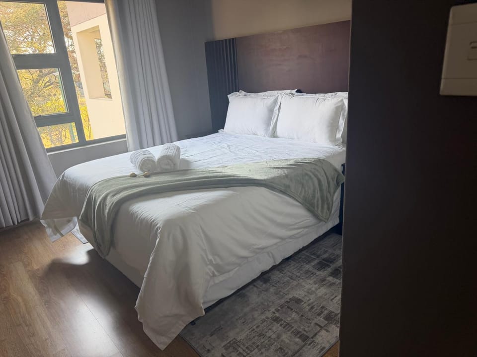 Heavenly Luxury Retreat at Fourways Apartment in Sandton