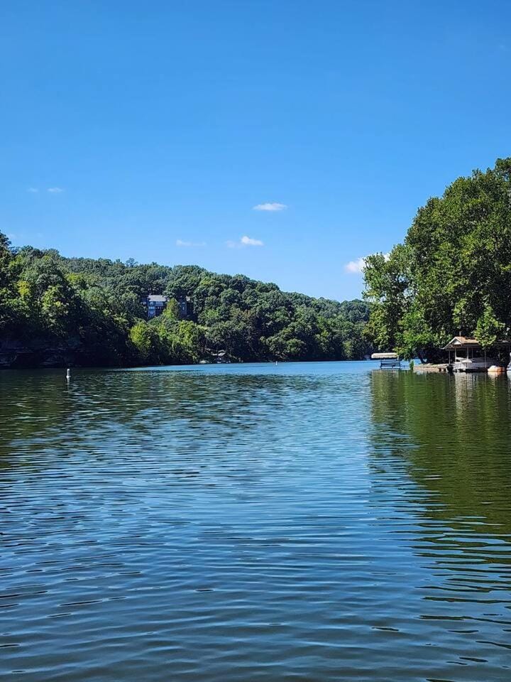 Natural landscape, Canoeing, On site, Lake view