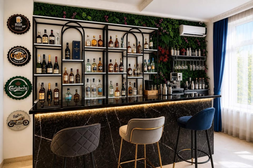 Nightclub / DJ, Lounge or bar, Food and drinks, Drinks