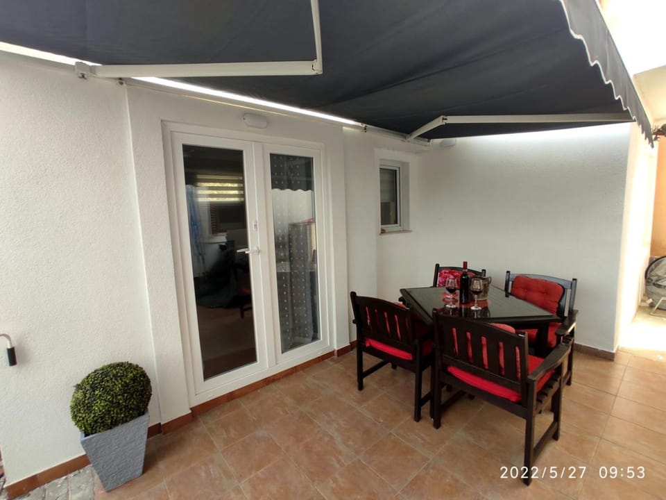 Patio, Balcony/Terrace