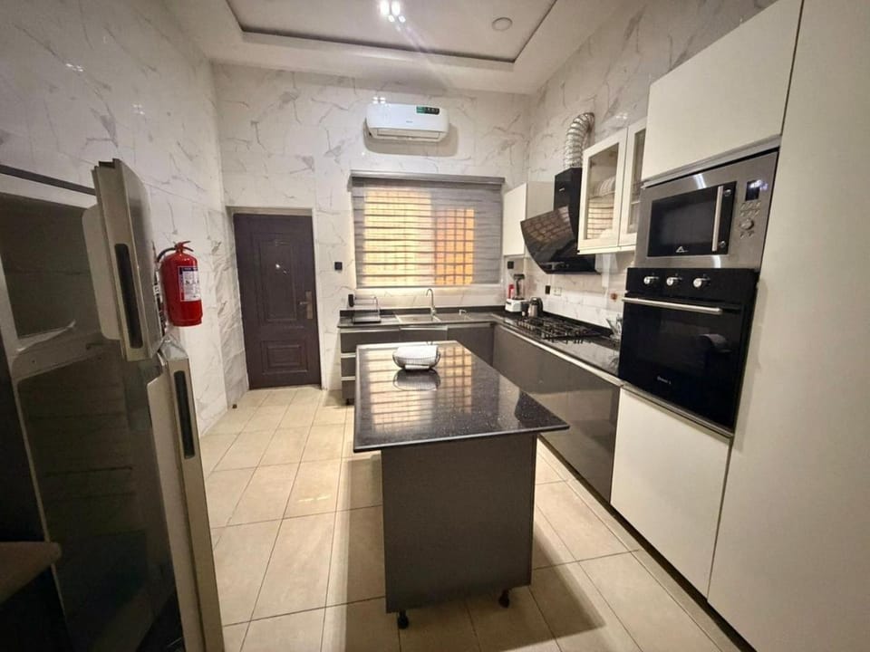 Lens Luxury 4 Bedroom Duplex Apartment in Lagos