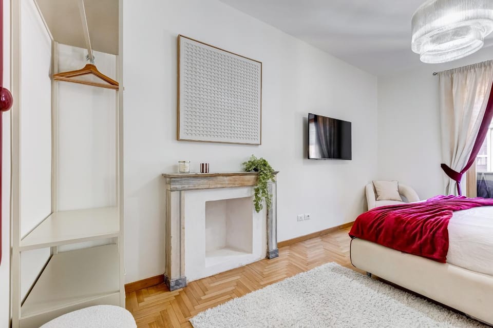 Spanish & Trevi Luxury flat 200mq and 2 Terrace Apartment in Rome
