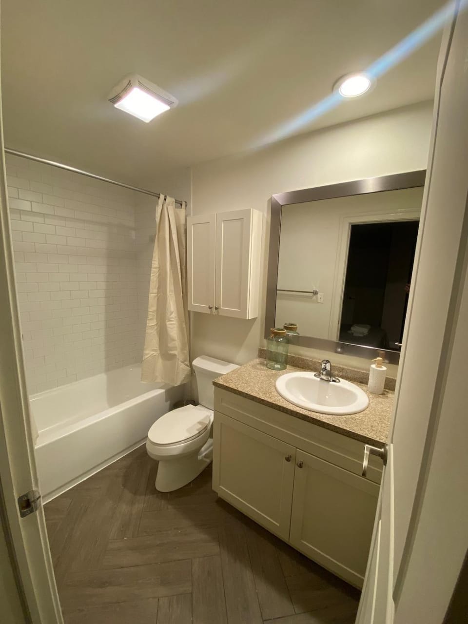 The Charm City, Modern Comfort Apartment in Baltimore