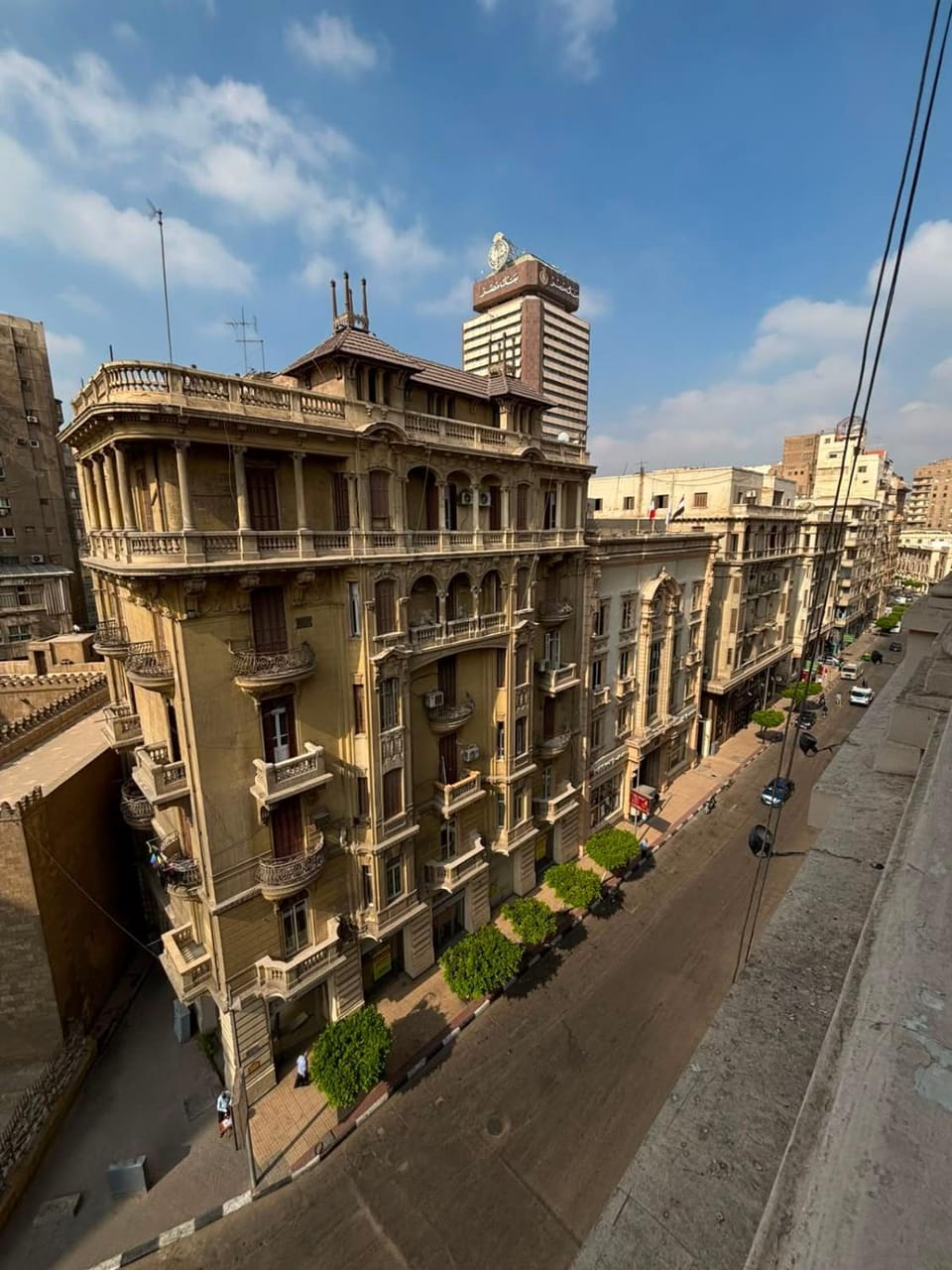 Property building, Day, Neighbourhood, City view, Street view, Location