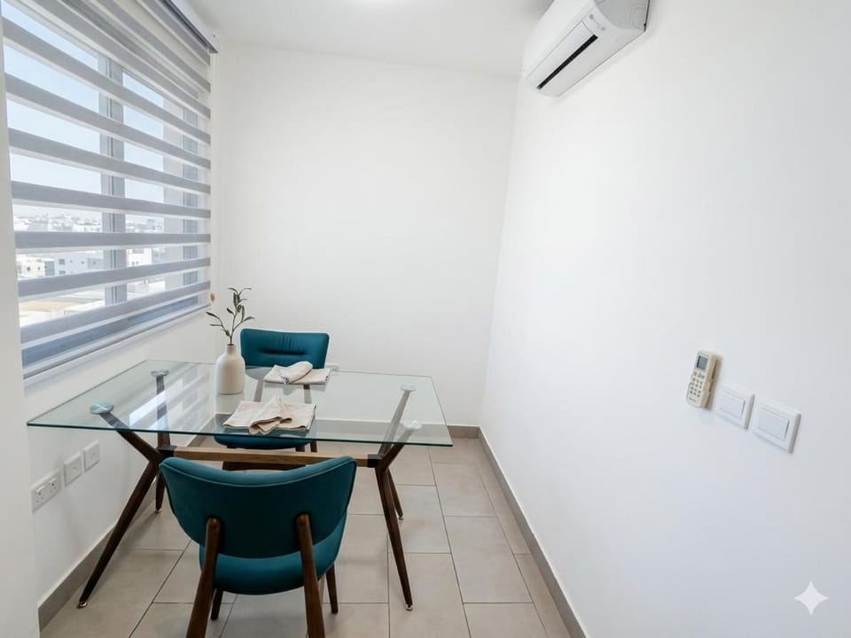 Stunning 1-Bedroom Apartment at Edge Apartment in Accra