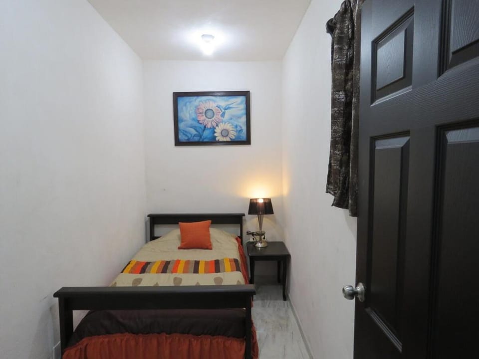 Ideal Apartment near the Airport, TAPO, Encuentro Oceanía Apartment in Mexico City