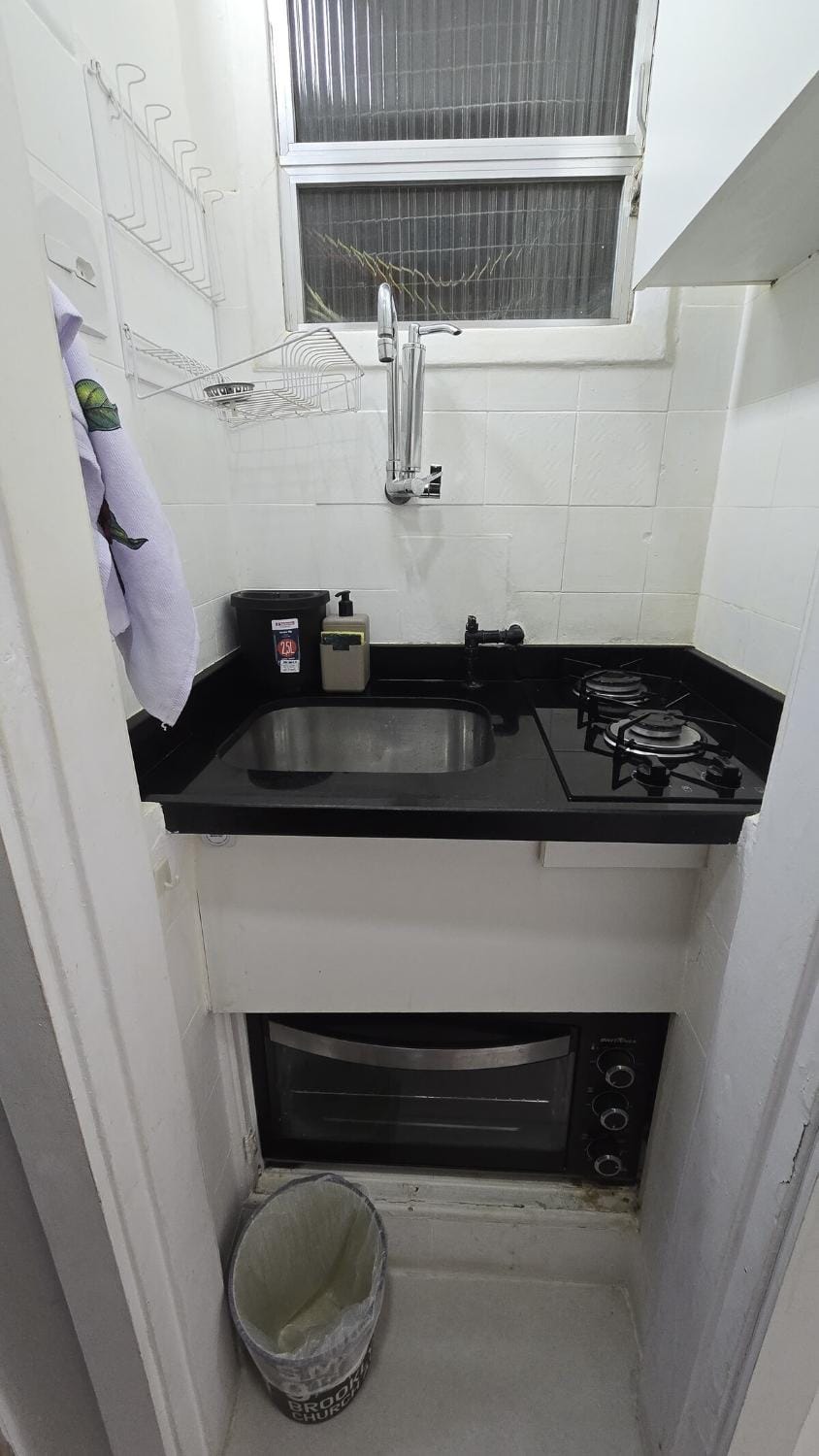 Kitchen or kitchenette, kitchen