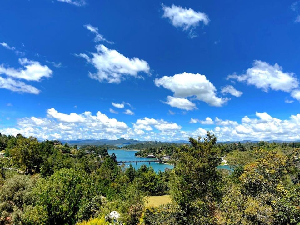Bethania, Scenic rural house with impressive views Villa in Antioquia