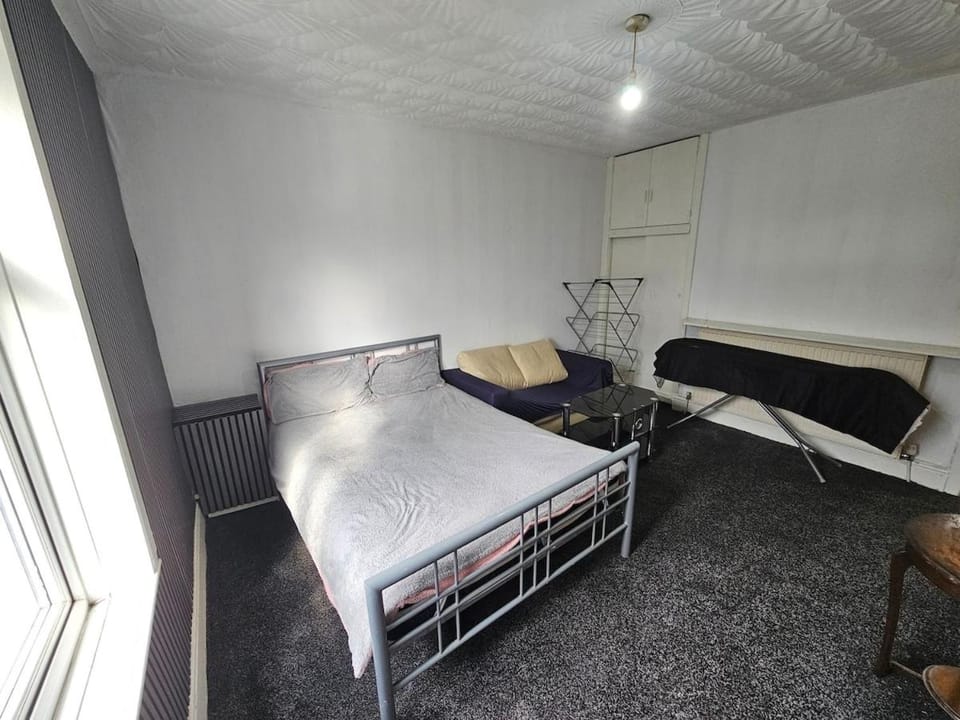 1 Bedroom Flat, Burnley General Hospital Apartment in Burnley