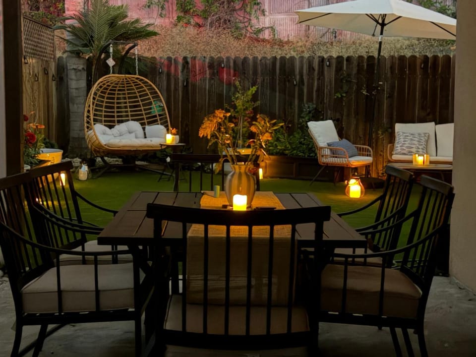 City escape near beach sunsets & LA adventures Villa in Culver City