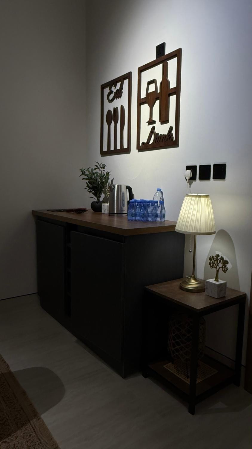 Restaurant/places to eat, Lounge or bar, minibar