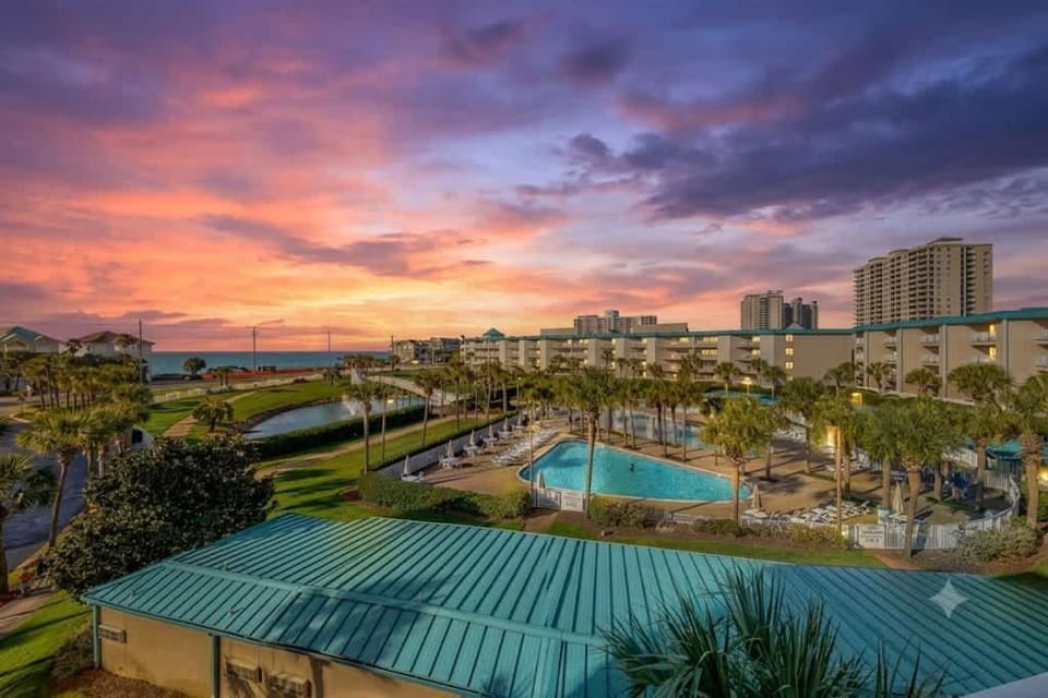 Amalfi D327 - 3rd Floor Views & Cabana Included House in Miramar Beach