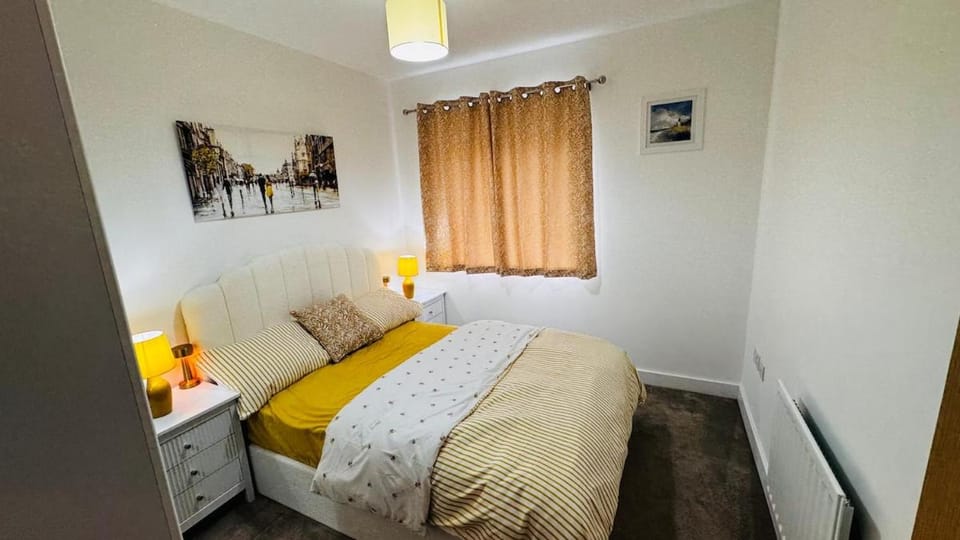 Two bedroom flat near Luton airportParkwaystation Apartment in Luton
