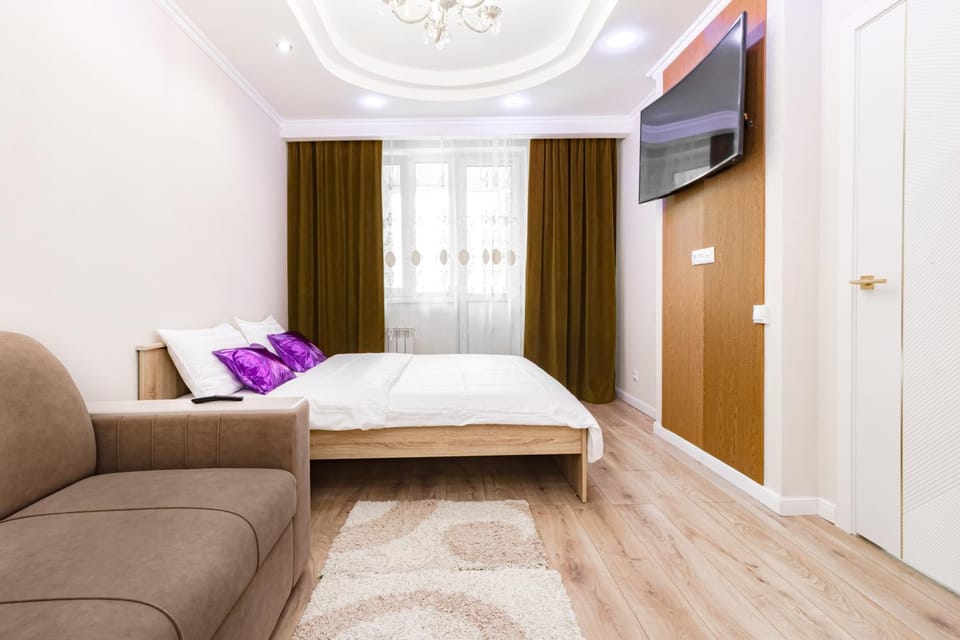 Bed, TV and multimedia