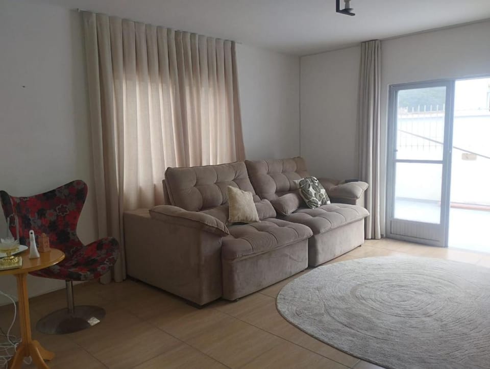 Cantinho tinha russa Apartment in Laguna