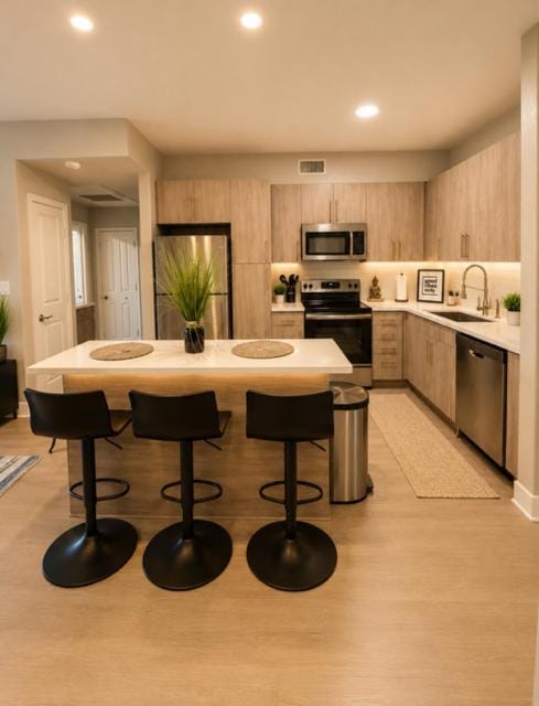Woodland Hills Luxe Retreat 2BR with Parking Apartment in Woodland Hills