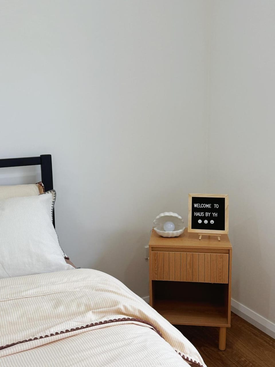 The Cozy Ensuite near Perth Airport CBD and Beach Vacation rental in Perth
