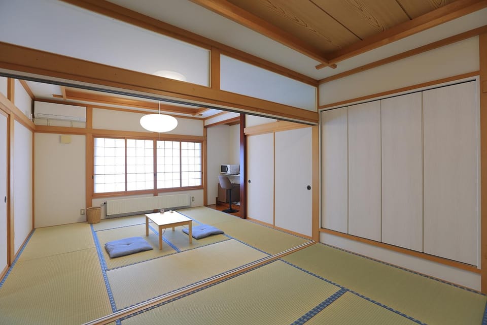 民泊 はただ 青森の地酒が呑める宿 Vacation rental in Japan