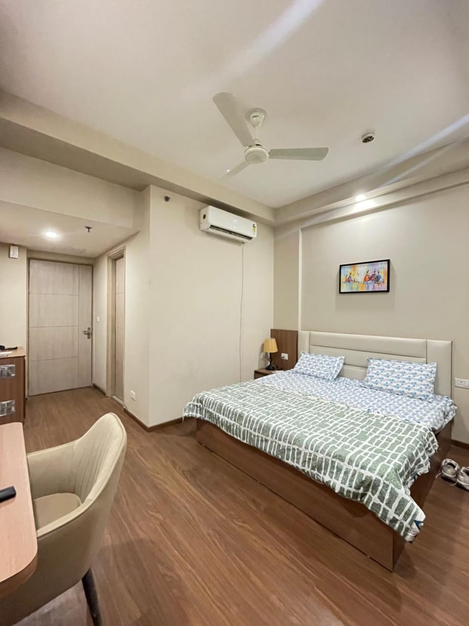 Omaxe india trade crnter Hotel in Uttar Pradesh