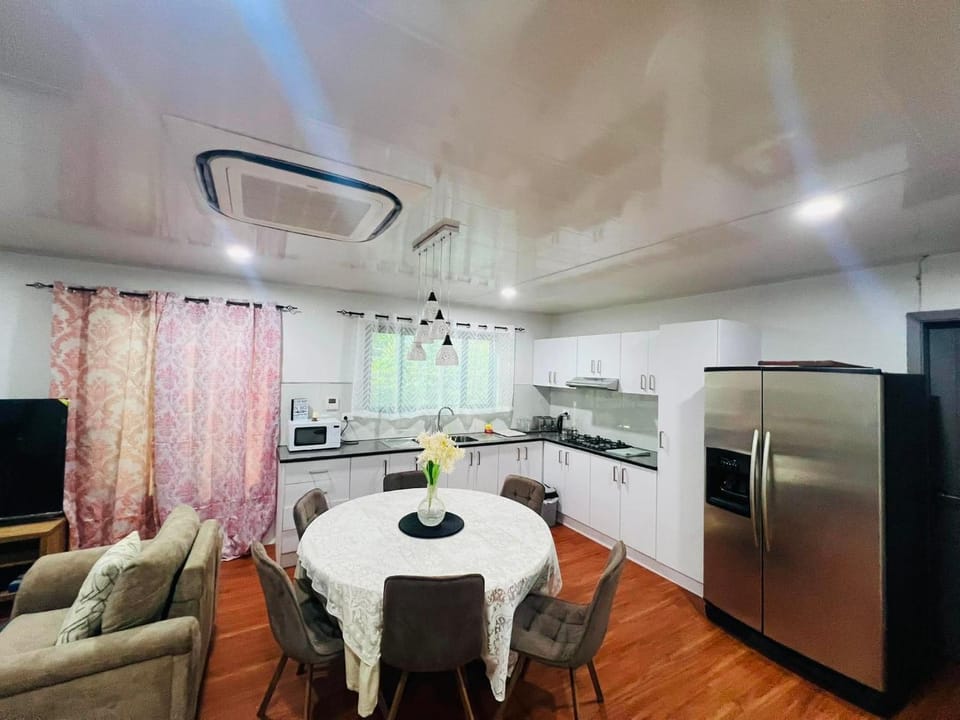 SHAMMAH Home Bed and Breakfast in Nadi