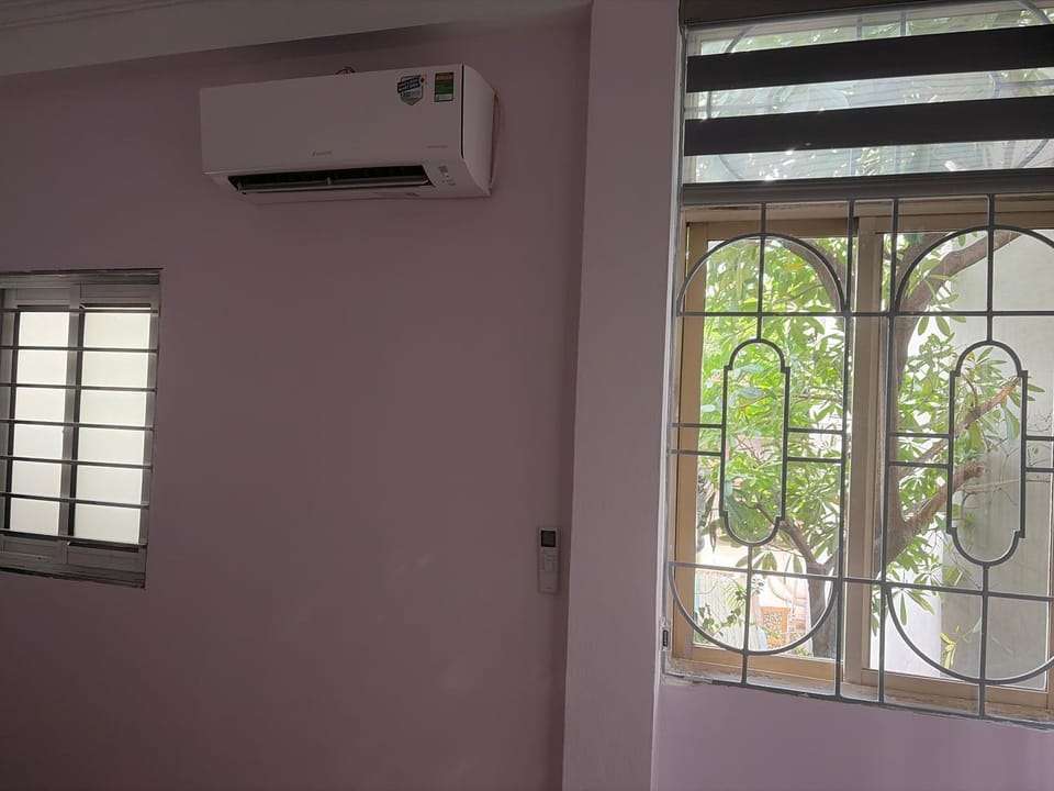Cozzy Homestay Bed and Breakfast in Hanoi