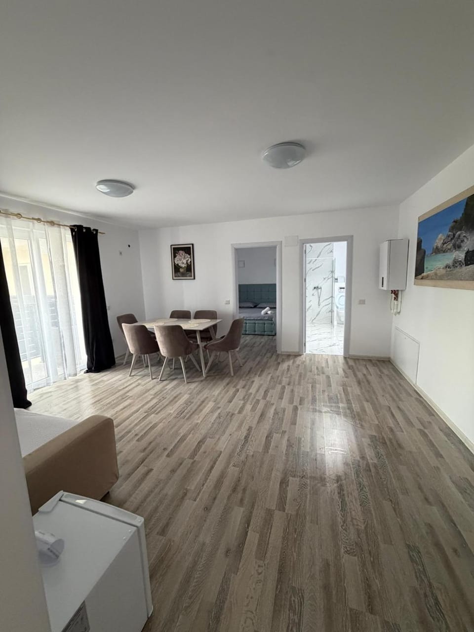 Apartament Modern cu Piscină Privată Apartment in Prahova, Romania