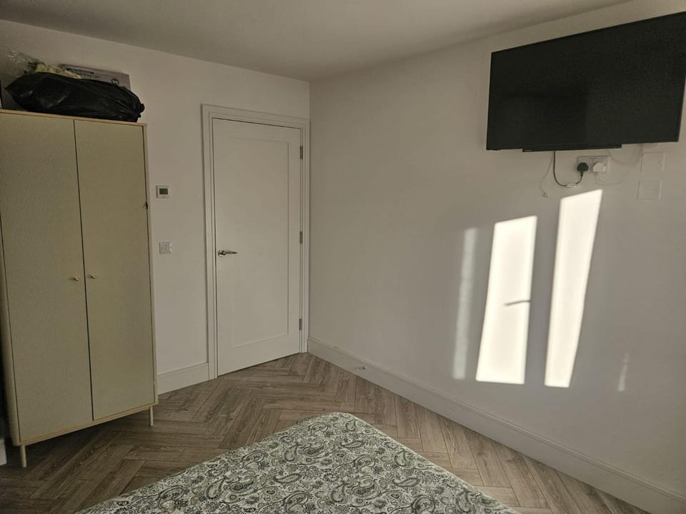 Communal lounge/ TV room, TV and multimedia
