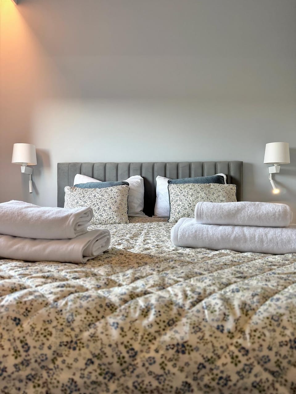 Dwupoziomowy apartament Lumiere w centrum Apartment in Swinoujscie