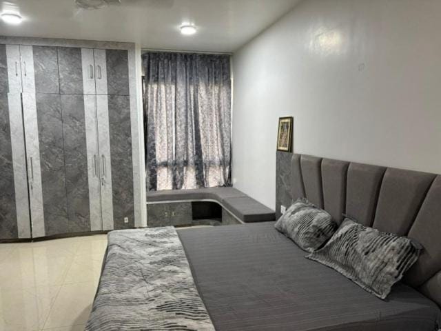 Bed, Living room, Photo of the whole room