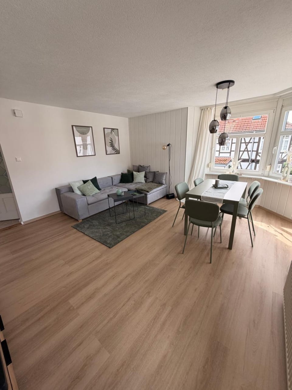 Living room, Seating area, Dining area