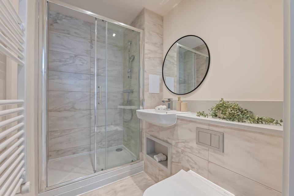 Shower, Bathroom