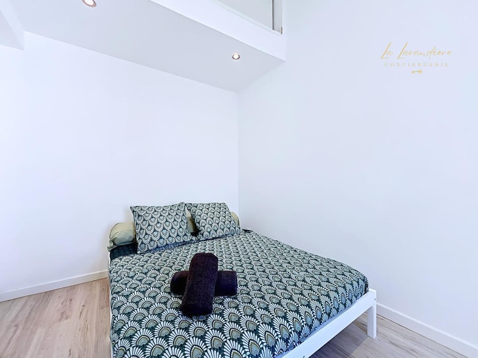 L'R du Temps 2 - Clim, Centre-ville, 6 personnes, 4 lits Apartment in Provence-Alpes-Côte d'Azur