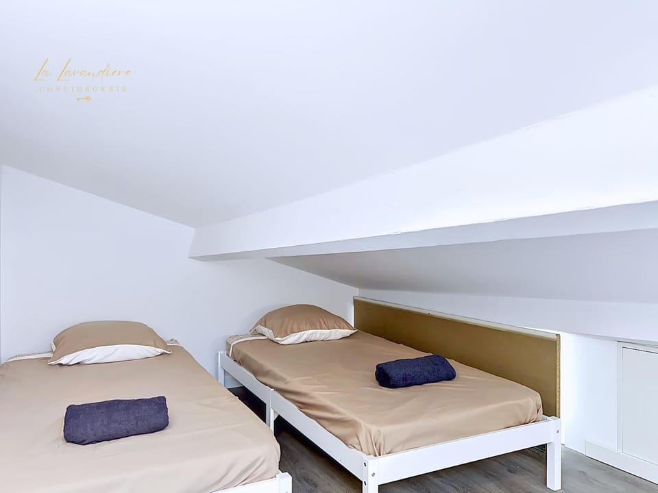 L'R du Temps 2 - Clim, Centre-ville, 6 personnes, 4 lits Apartment in Provence-Alpes-Côte d'Azur