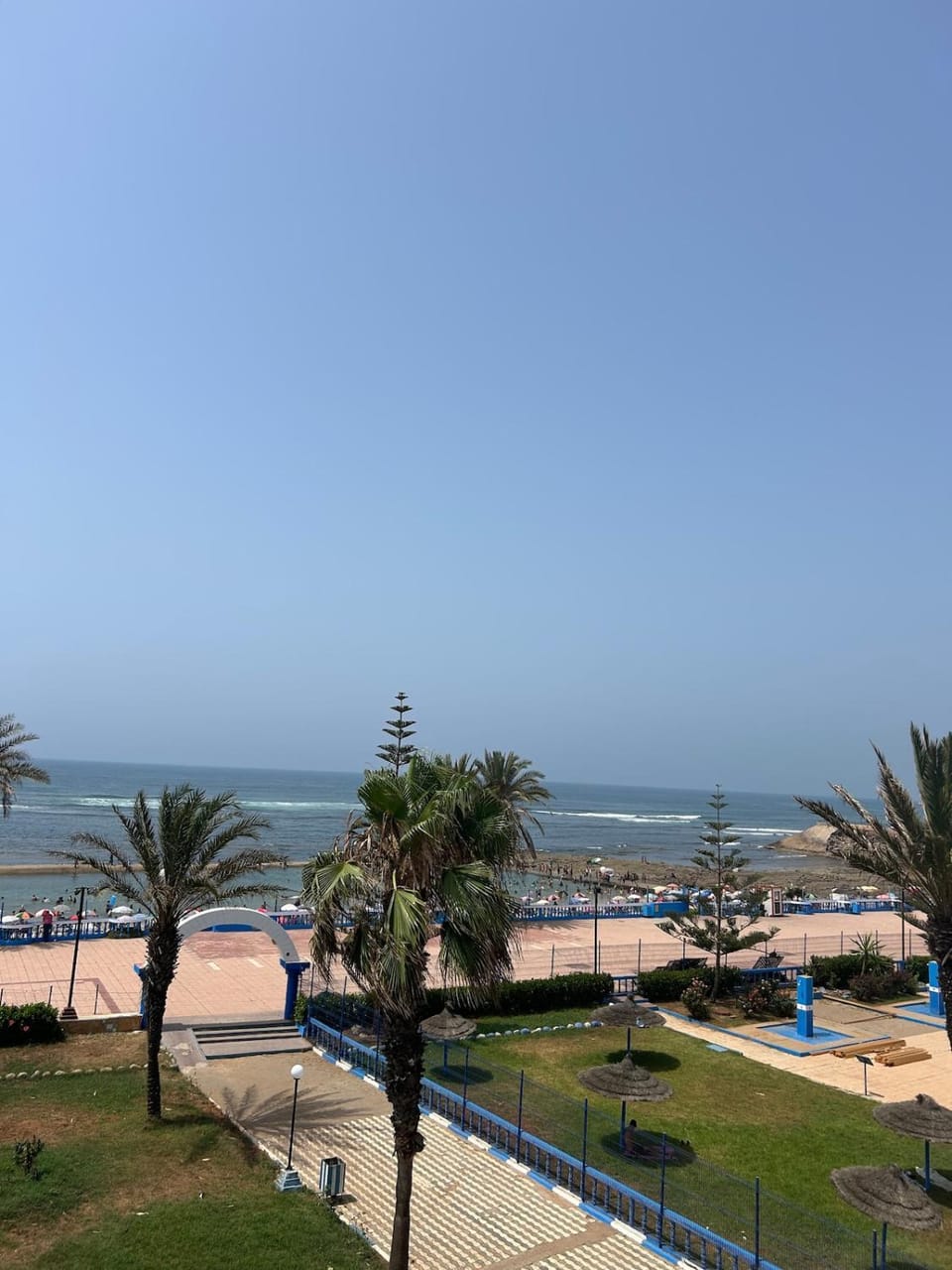 Piscine, plage et relaxation Apartment in Casablanca-Settat