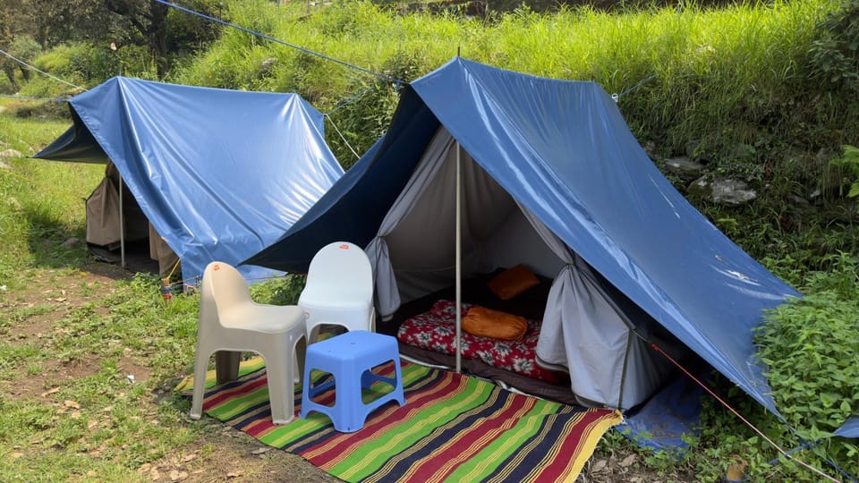 Shaant pahadi CampsnCafe Campground/ 
RV Resort in Himachal Pradesh