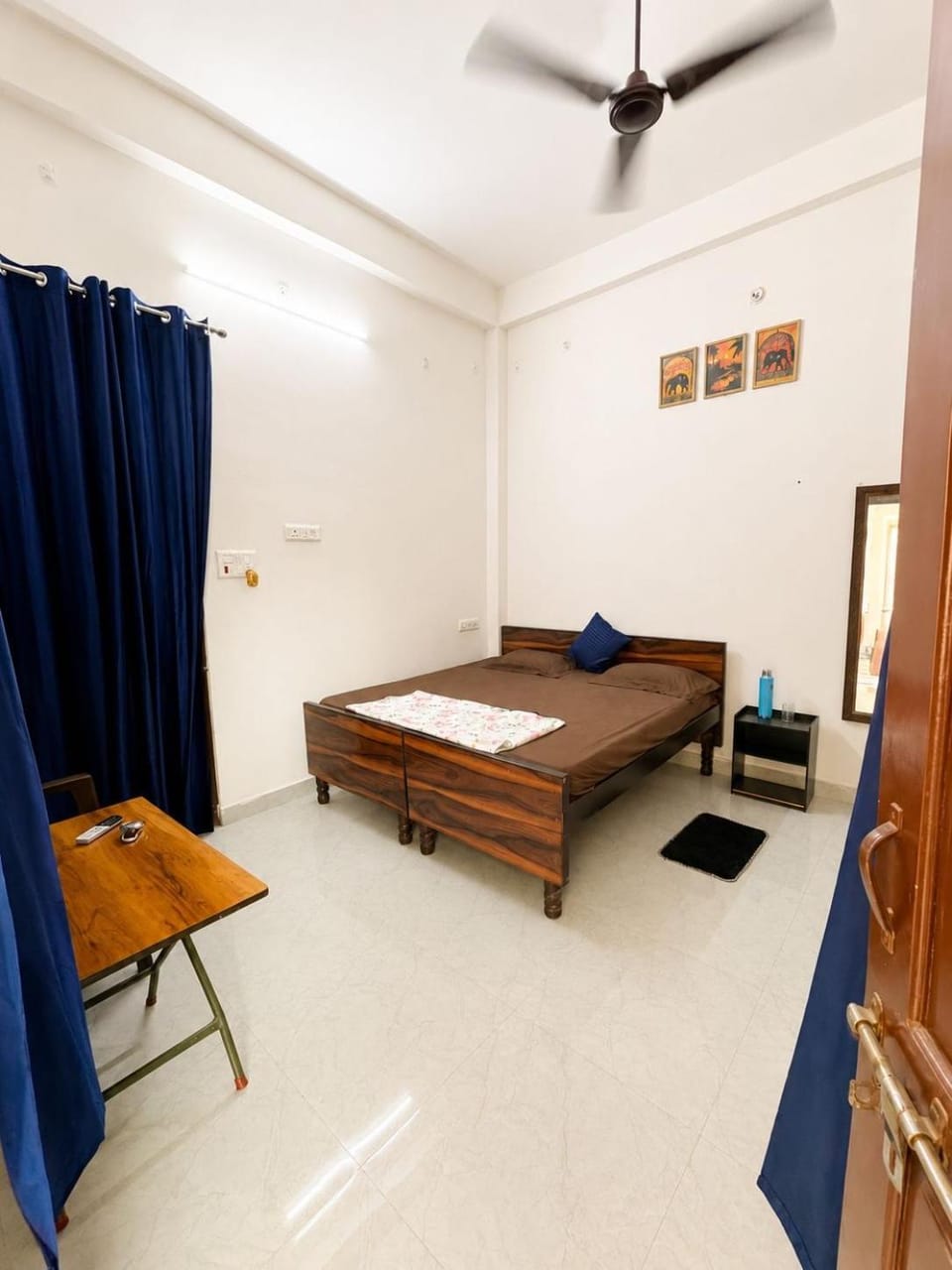 Om Shanti Home Stay Vacation rental in Uttar Pradesh