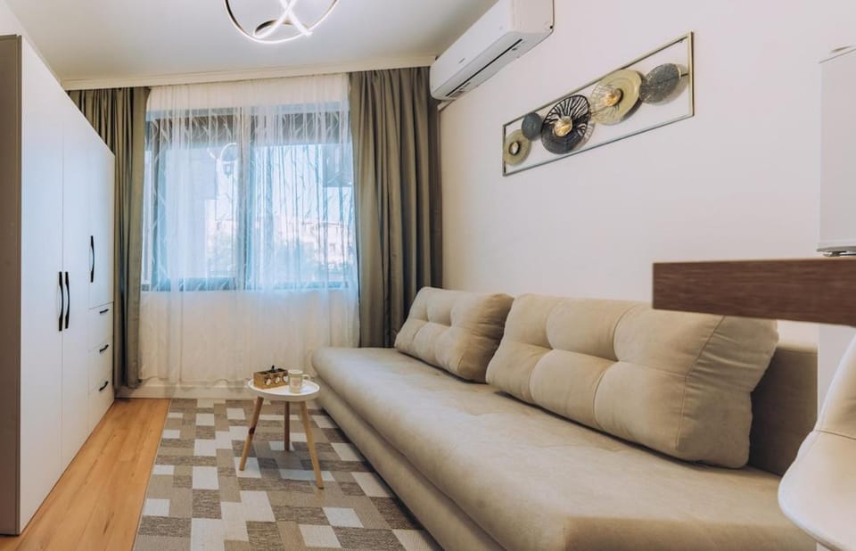 Atelier Nikola Apartment in Varna