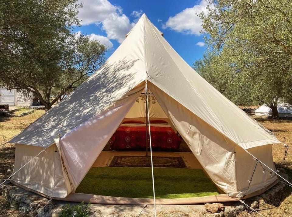 Carrubbella glamping & country village Luxury tent in Sicily