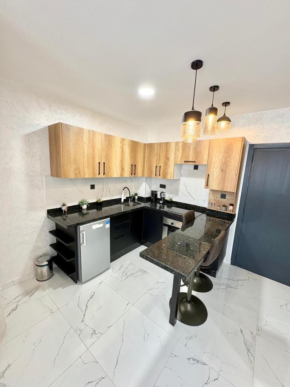 Kitchen or kitchenette, Kitchen or kitchenette