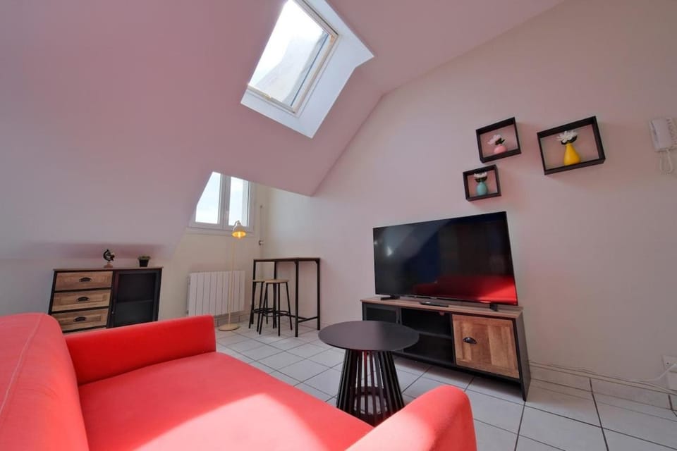 Studio Luton Apartment in Reims