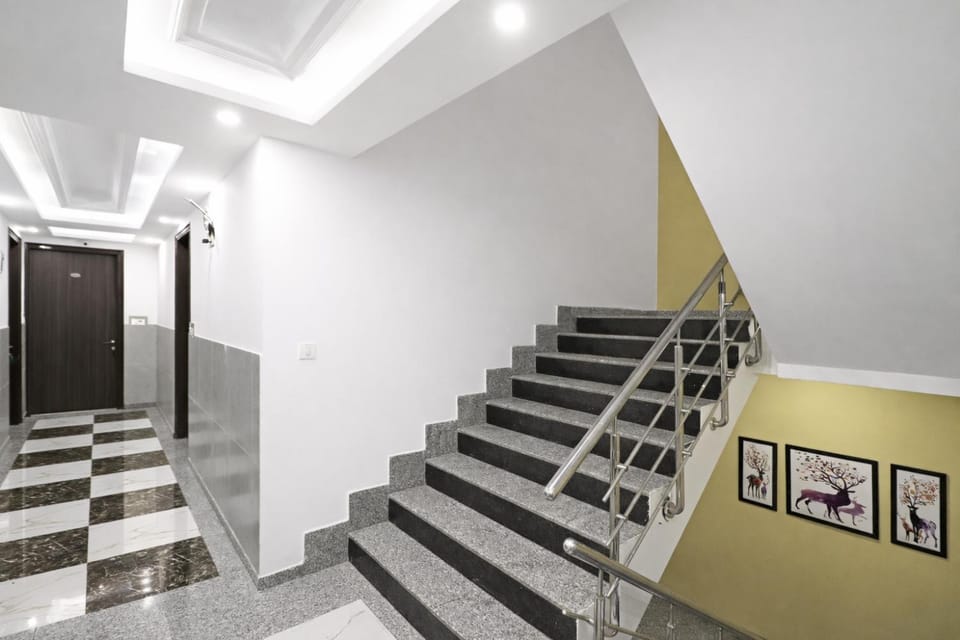 Hotel Almora - Near Delhi Airport, A Block Hotel in New Delhi