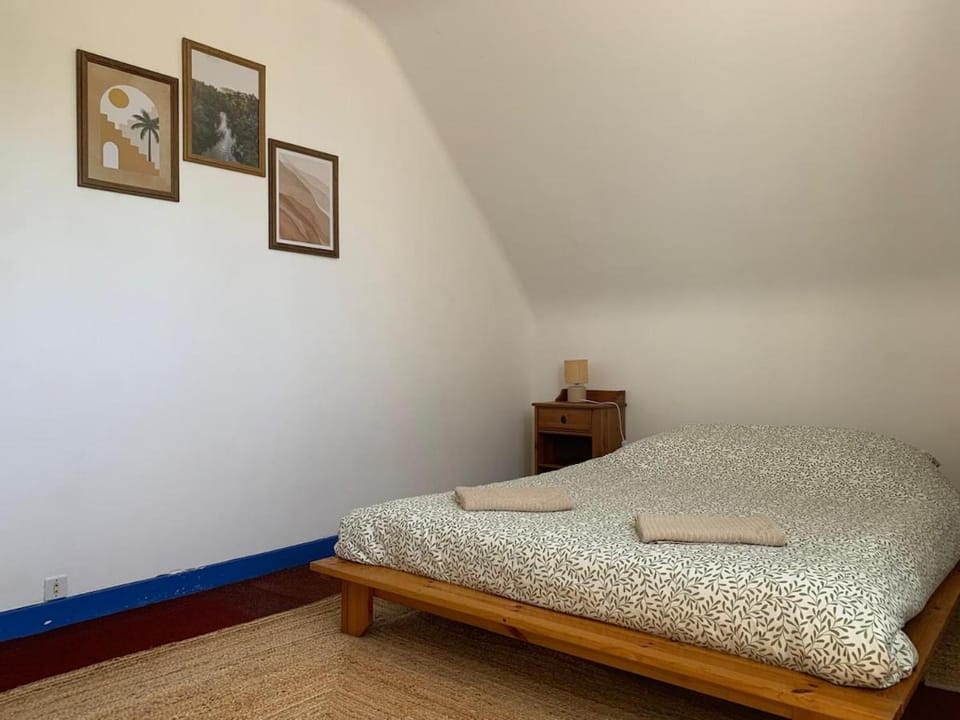 Seaside house, beach within walking distance, and sea view! House in Trévou-Tréguignec