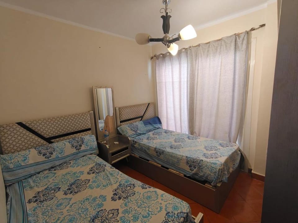 للايجار شاليه على الممشى فى بورتو جولف الساحل الشمالى Apartment in Egypt